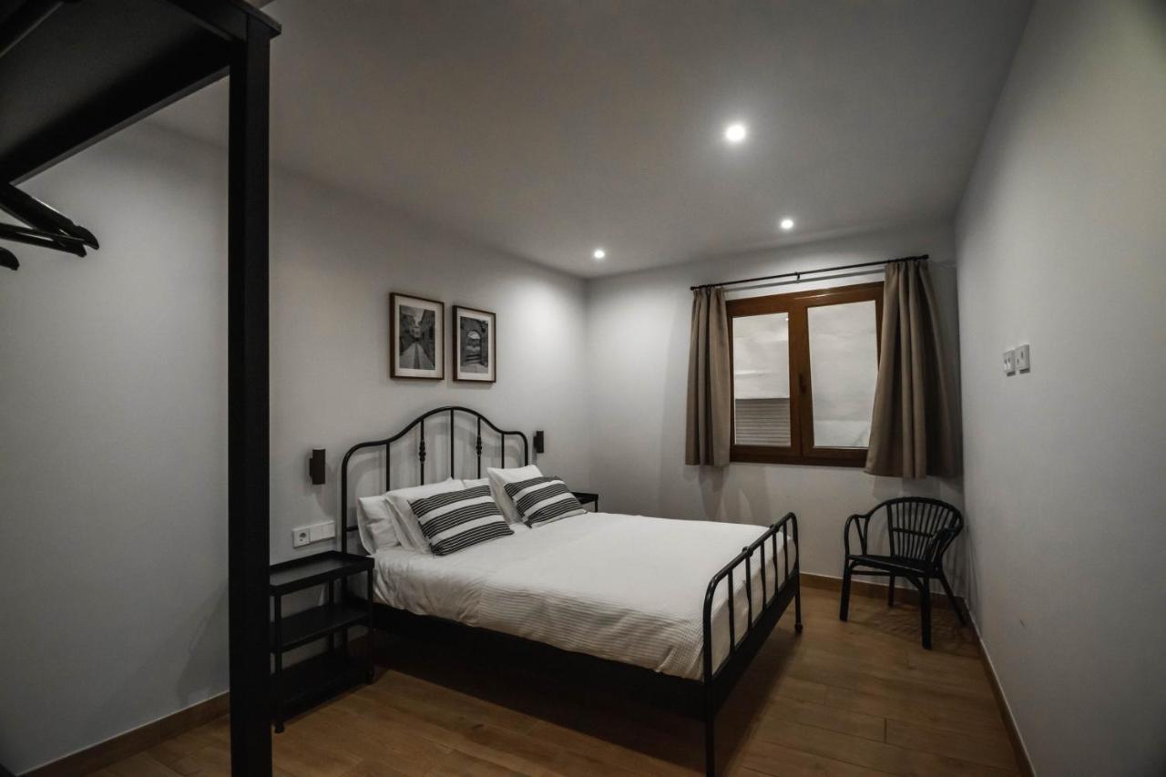 Cal Negret Rural Apartments Alos de Balaguer Exterior foto